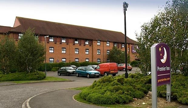 Premier Inn Premier Inn York South West Екстериор снимка